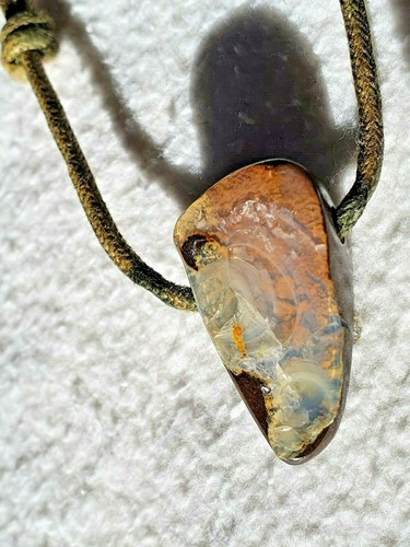 Boulder opal anhänger gebohrt - opal,