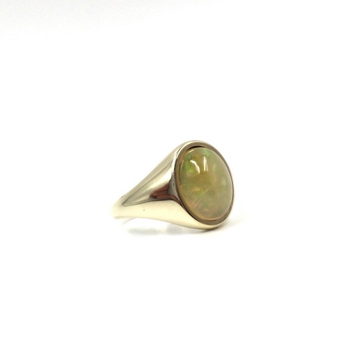 8kt gold ring - 8kt, opal